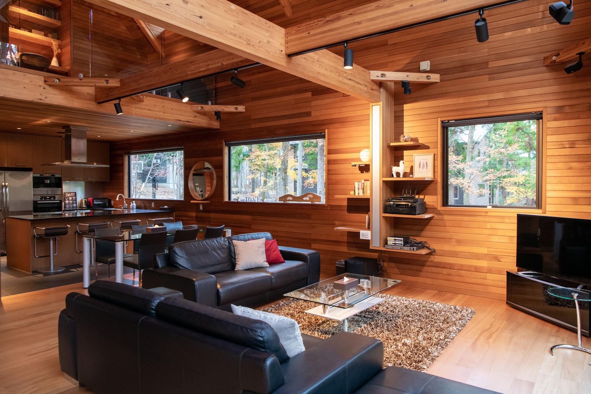 Phoenix By Hhg Chalet *